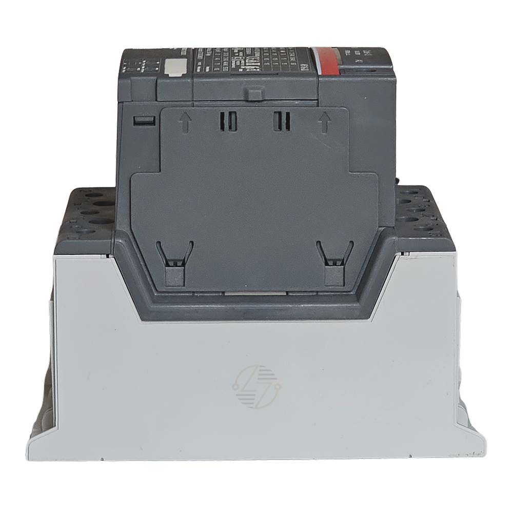 AF116-30-11-13 - ABB 96A Contactor