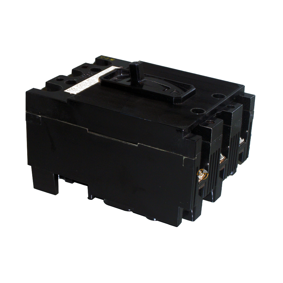 EF3B030 - 30Amp Circuit Breaker