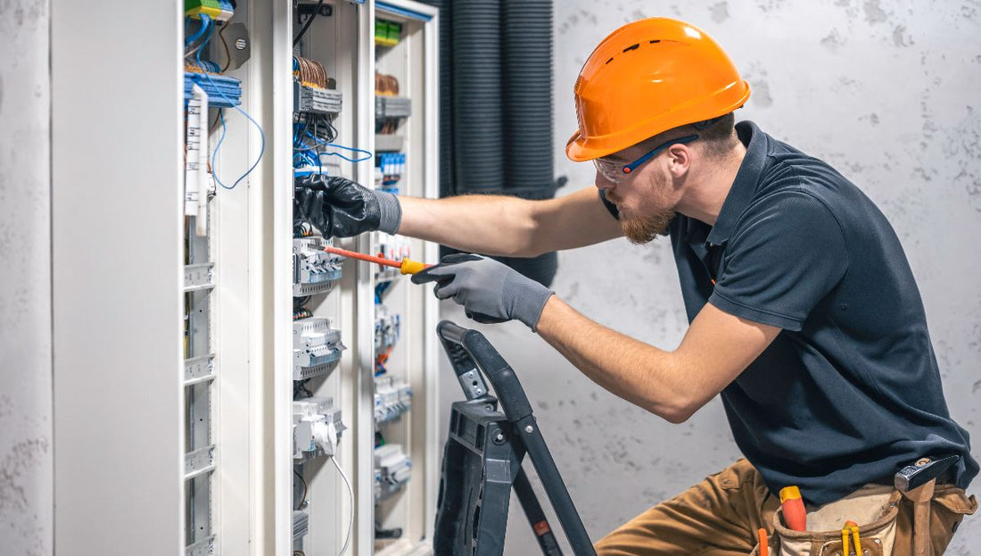 Installing the Right Circuit Breaker Mounting Hardware Kit