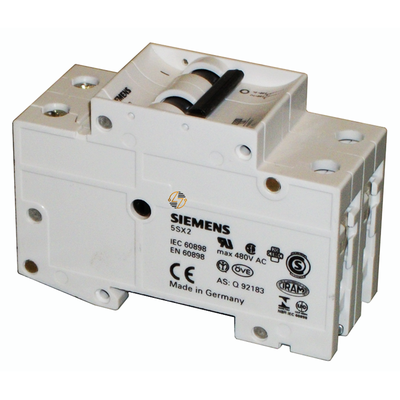 5SX22 C8 - 8Amp Circuit Breaker