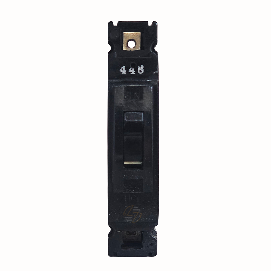 TE111015 - 15Amp Circuit Breaker